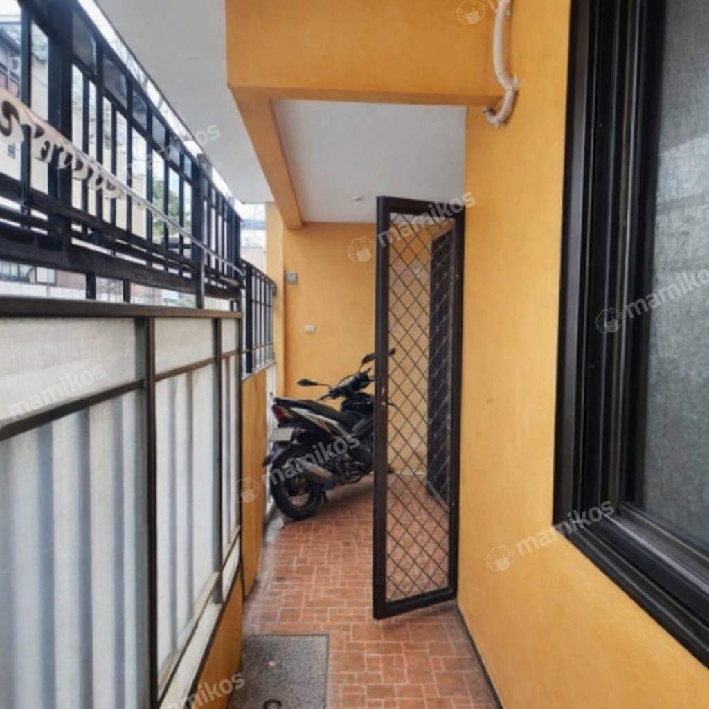 Rumah 4 Kamar Tidur 2 Kamar Mandi 1 Lantai Tanjung Duren Jakarta Barat - Photo 5