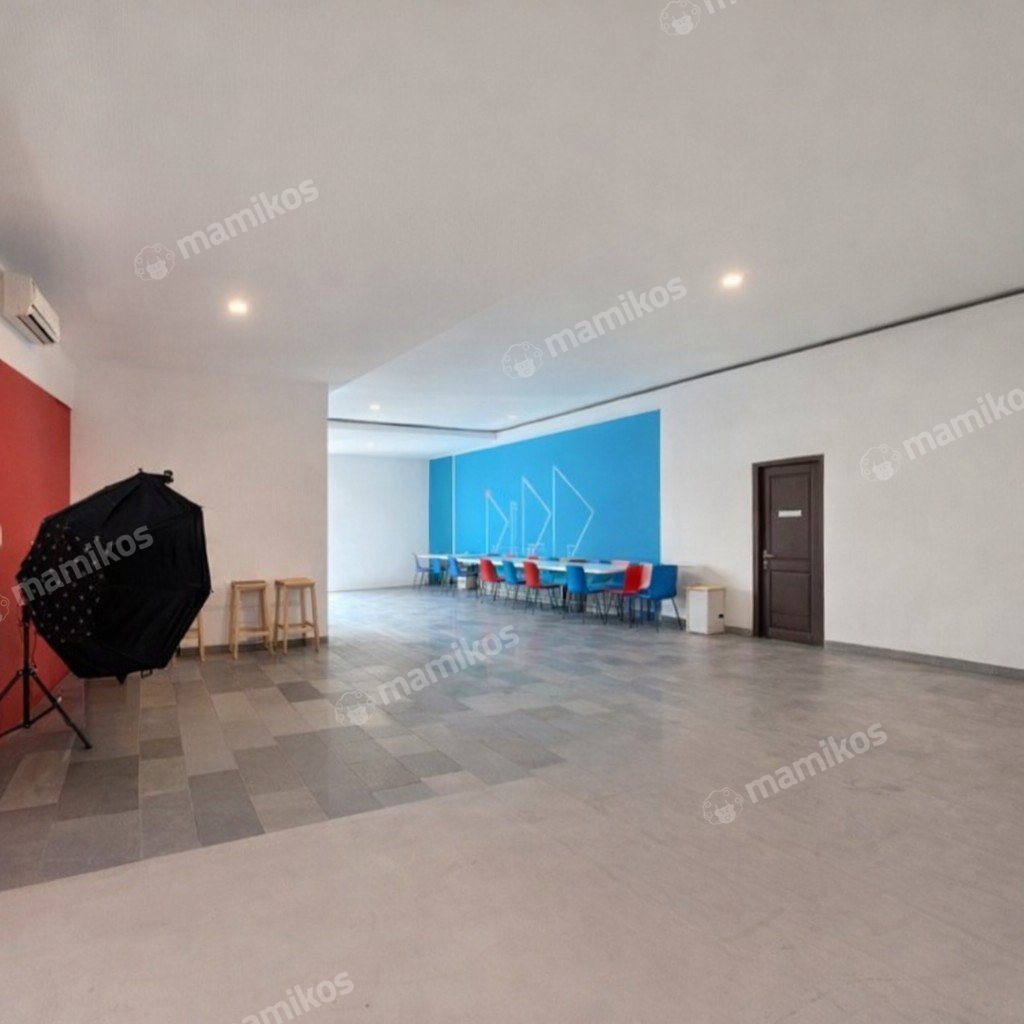 Rumah Sertifikat SHM 4 Kamar Tidur 3 Kamar Mandi Ragunan Jakarta Selatan - Photo 5