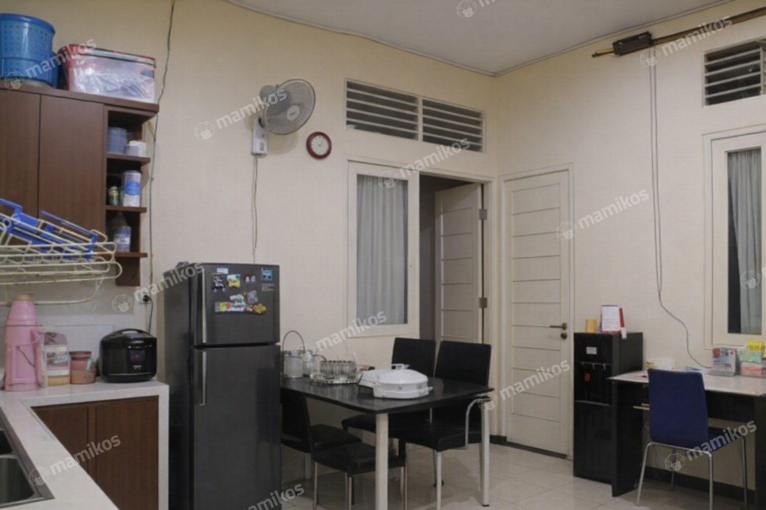 Rumah Sertifikat SHM 3 Kamar Tidur 2 Kamar Mandi Cibubur Jakarta Timur - Photo 4