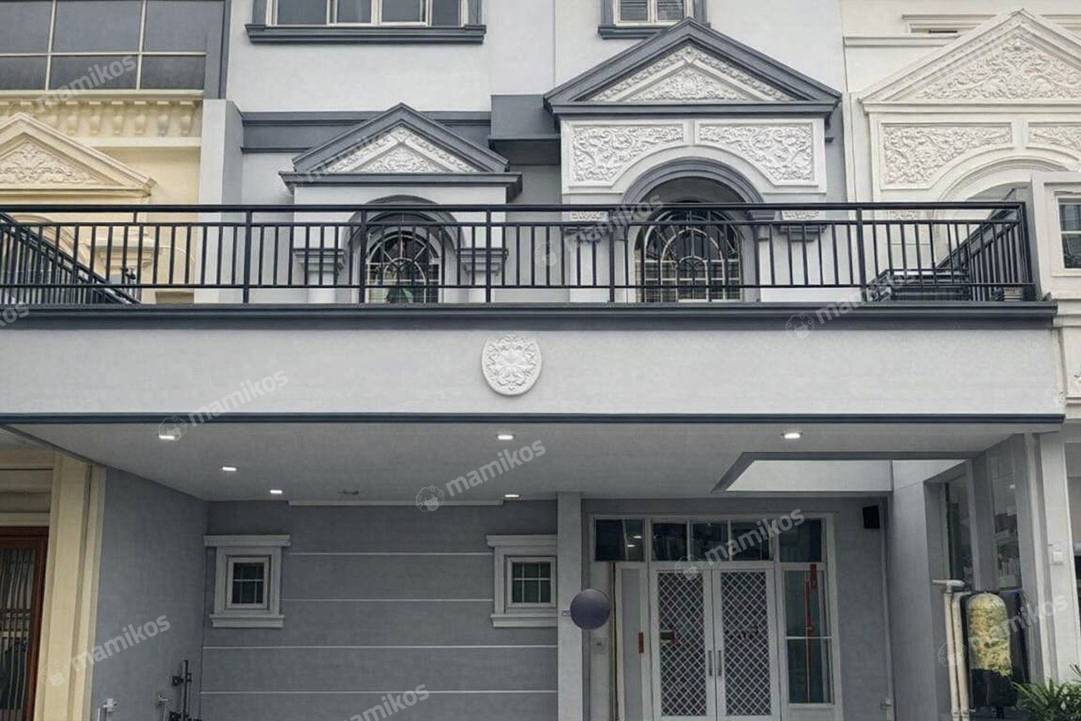 Rumah Sertifikat SHM 6 Kamar Tidur 4 Kamar Mandi Pantai Indah Kapuk Jakarta Utara