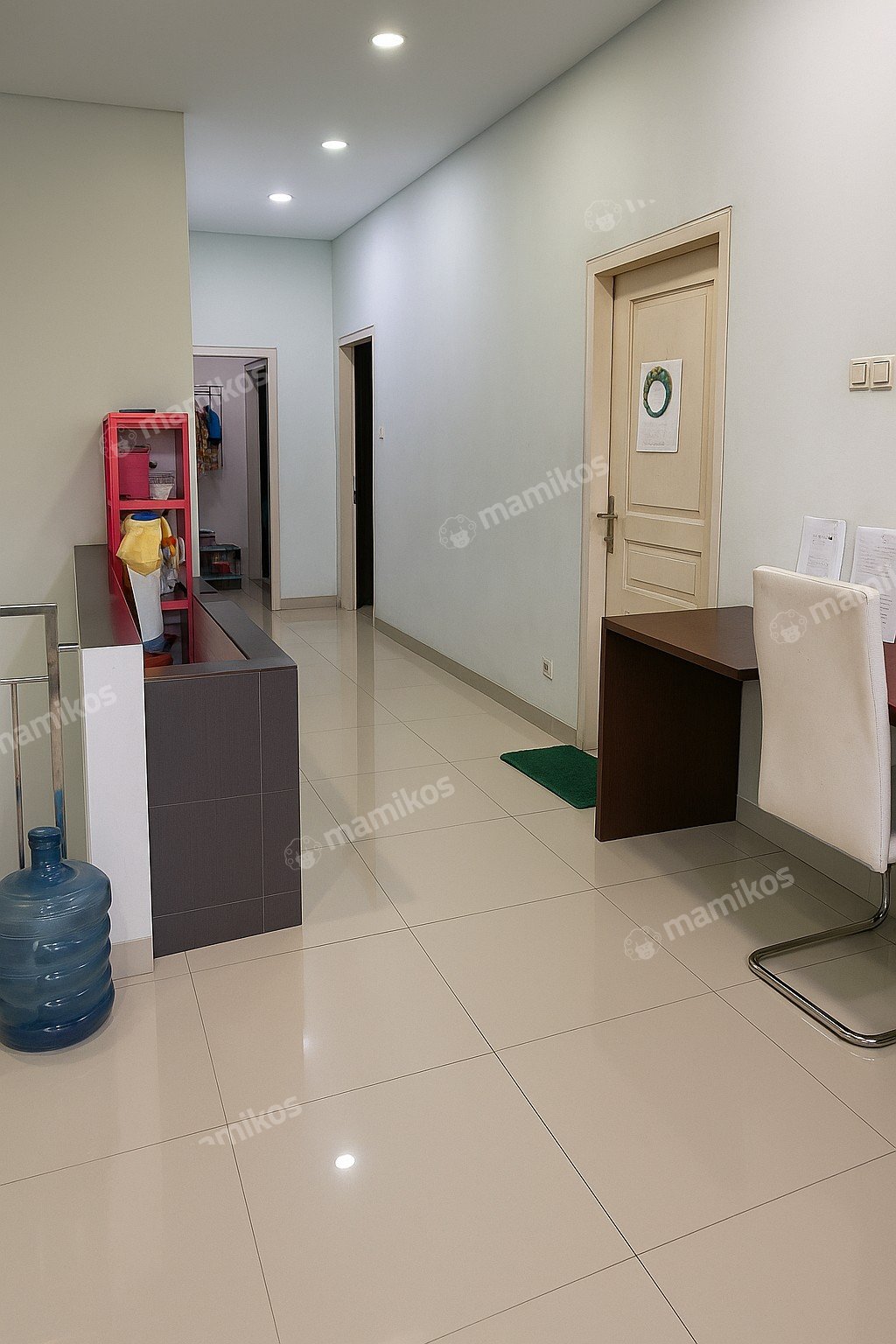 Rumah Sertifikat SHM 6 Kamar Tidur 4 Kamar Mandi Pantai Indah Kapuk Jakarta Utara - Photo 3