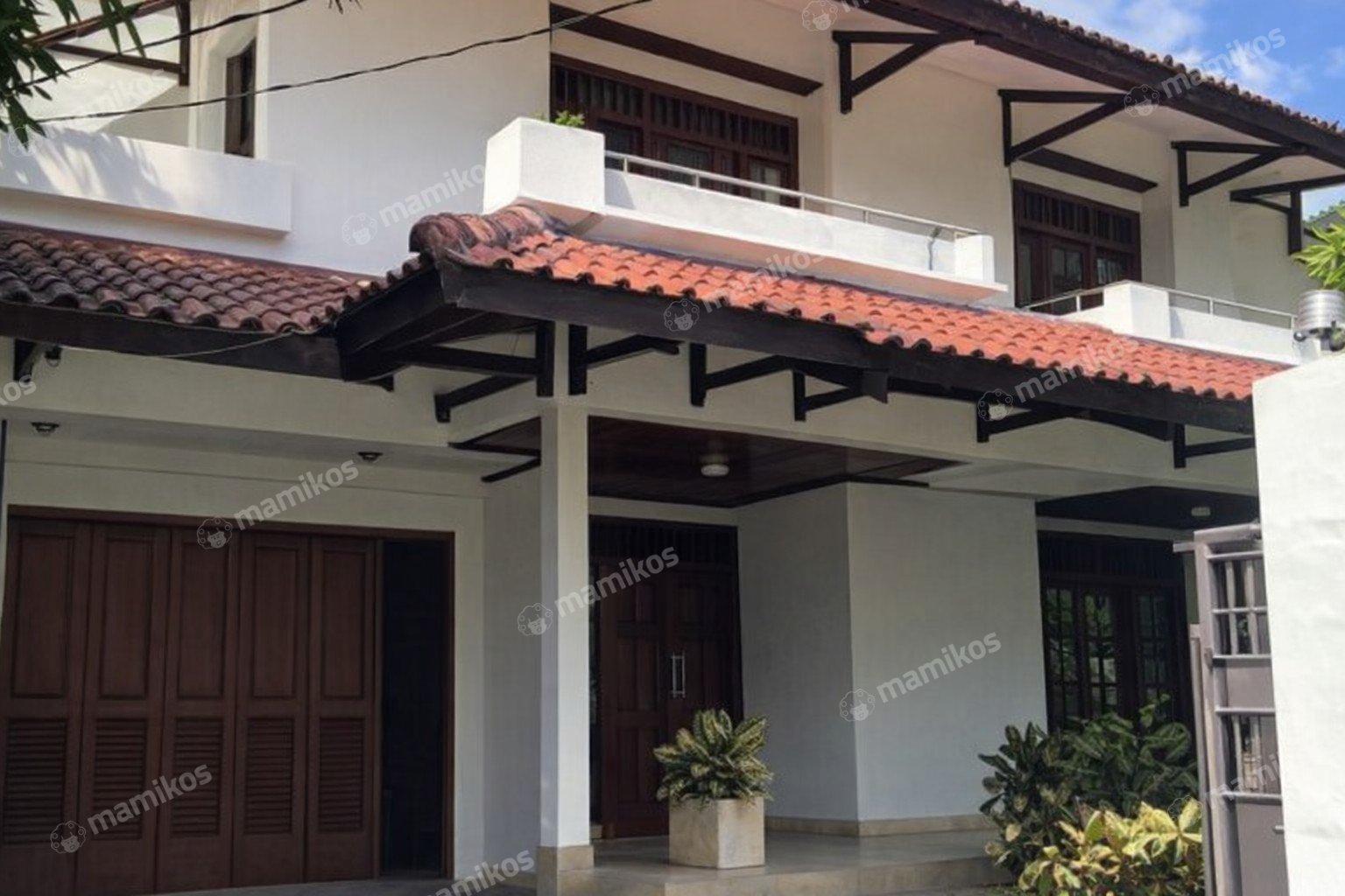 Rumah Sertifikat SHM 4 Kamar Tidur 4 Kamar Mandi Gatot Subroto Jakarta Selatan
