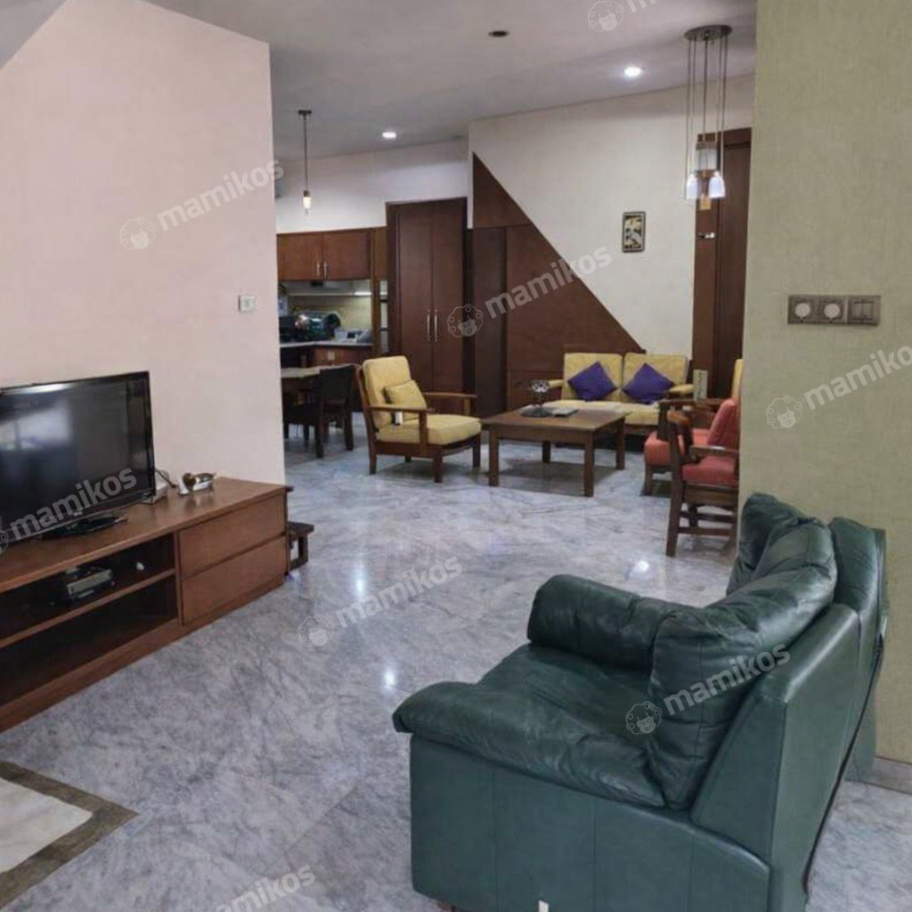 Rumah Sertifikat SHM 3 Kamar Tidur 3 Kamar Mandi Sunrise Garden Jakarta Barat - Photo 3