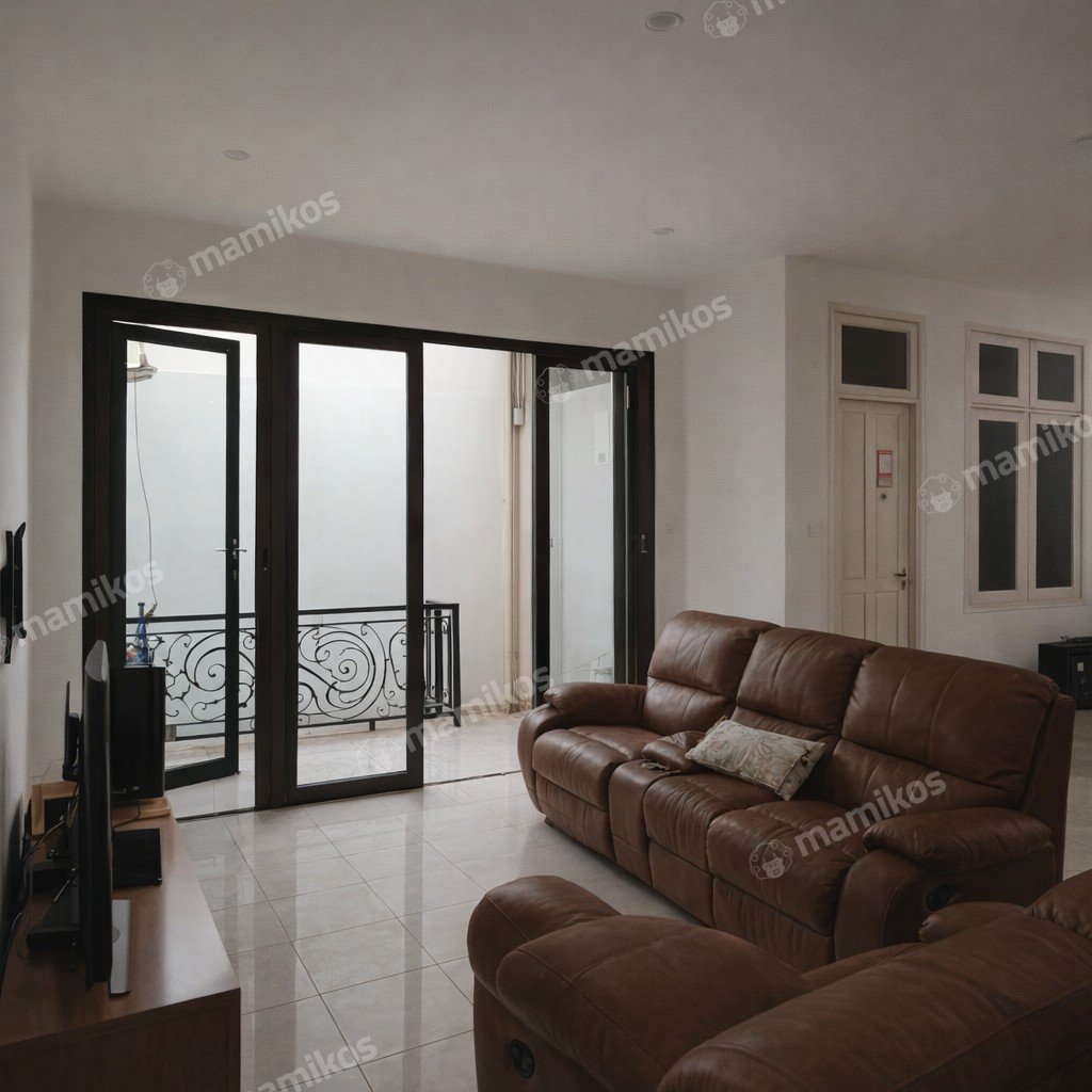 Rumah Sertifikat SHM 4 Kamar Tidur 3 Kamar Mandi Taman Palem Jakarta Barat - Photo 3