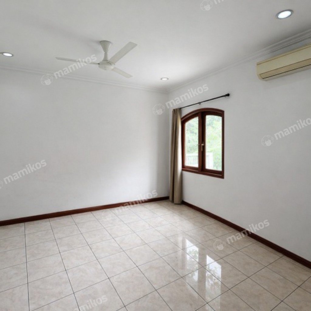 Rumah Sertifikat SHM 7 Kamar Tidur 4 Kamar Mandi Pondok Indah Jakarta Selatan - Photo 3