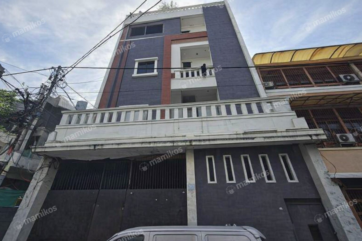 Rumah Sertifikat SHM 3 Kamar Tidur 4 Kamar Mandi Jembatan Lima Jakarta Barat