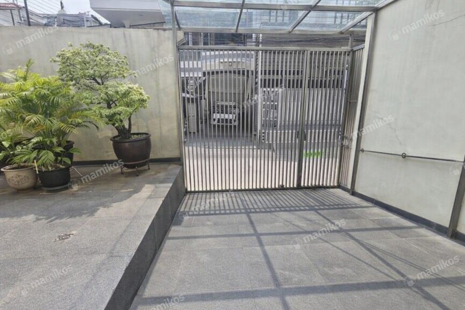 Rumah Sertifikat SHM 5 Kamar Tidur 4 Kamar Mandi Pluit Jakarta Utara - Photo 2