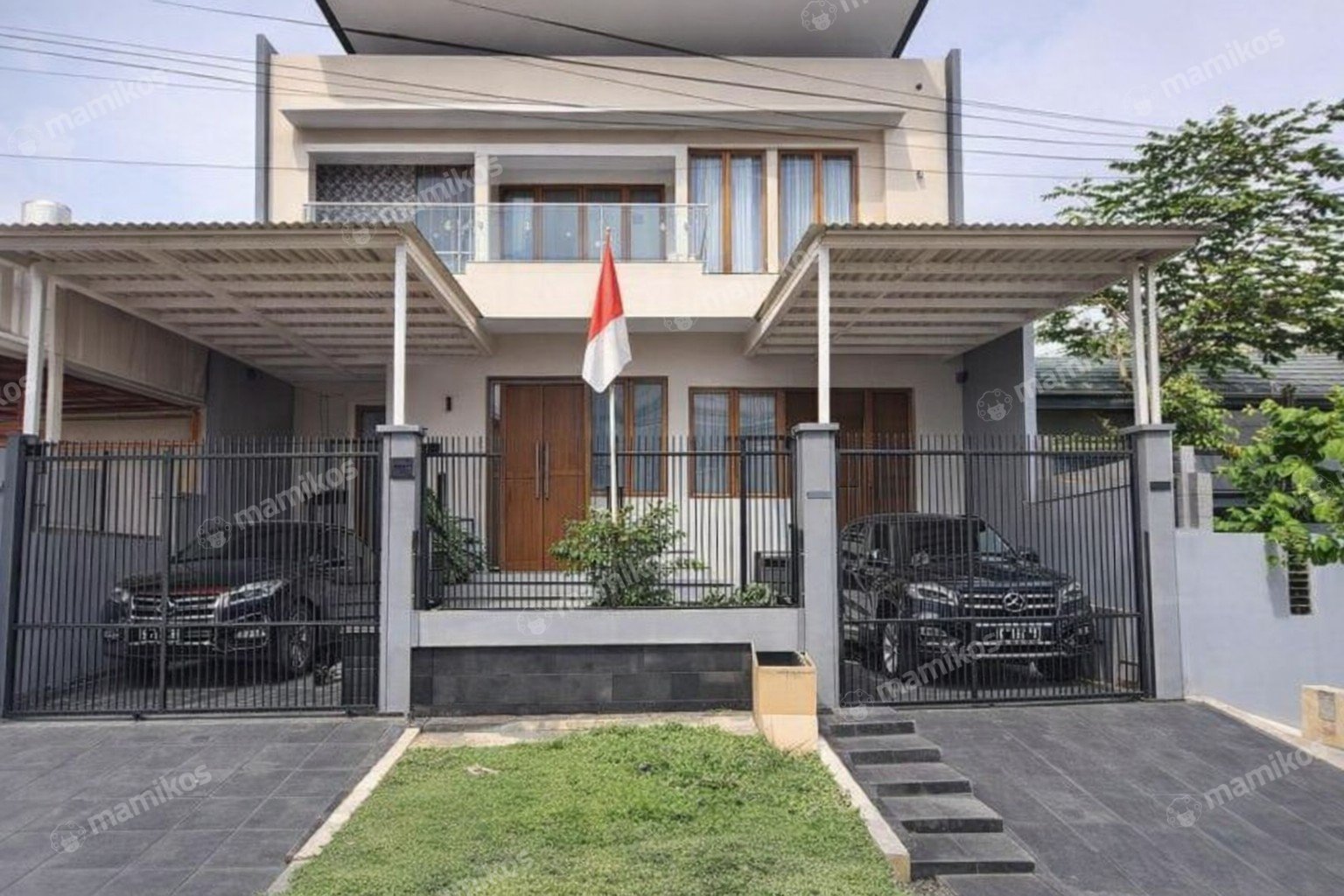 Rumah Sertifikat SHM 5 Kamar Tidur 5 Kamar Mandi Pulomas Jakarta Timur