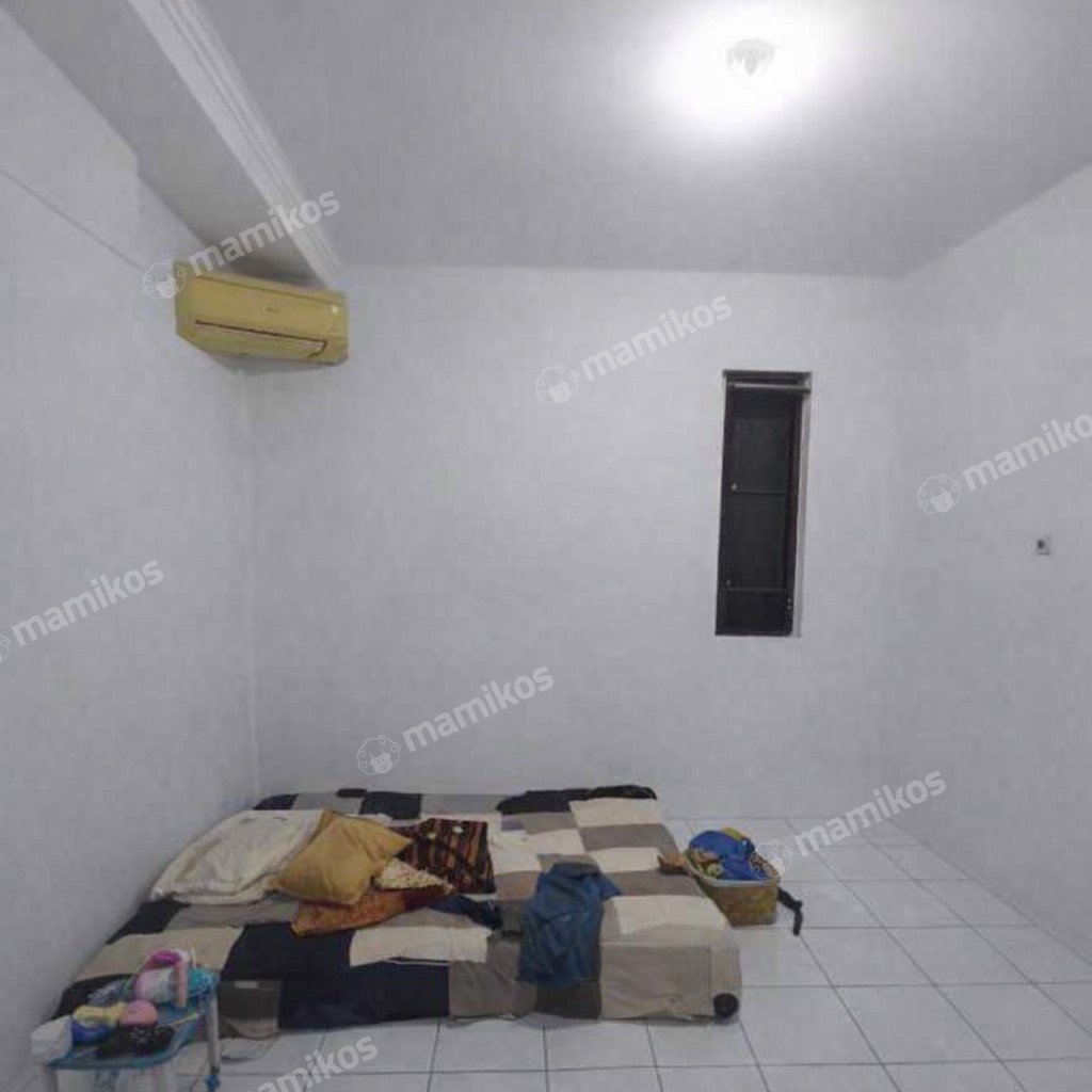 Rumah Sertifikat SHM 4 Kamar Tidur 2 Kamar Mandi Duri Kepa Jakarta Barat - Photo 2