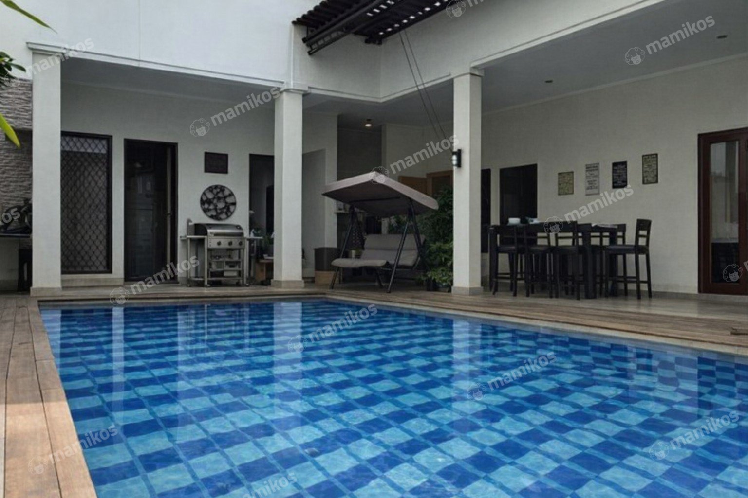 Rumah Sertifikat SHM 6 Kamar Tidur 6 Kamar Mandi Matraman Jakarta Timur