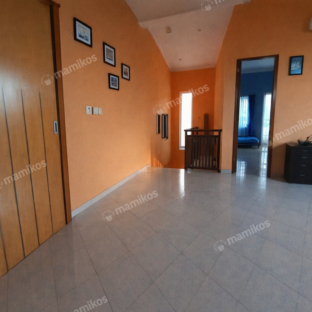 Rumah Sertifikat SHM 4 Kamar Tidur 4 Kamar Mandi Lebak Bulus Jakarta Selatan - Photo 4