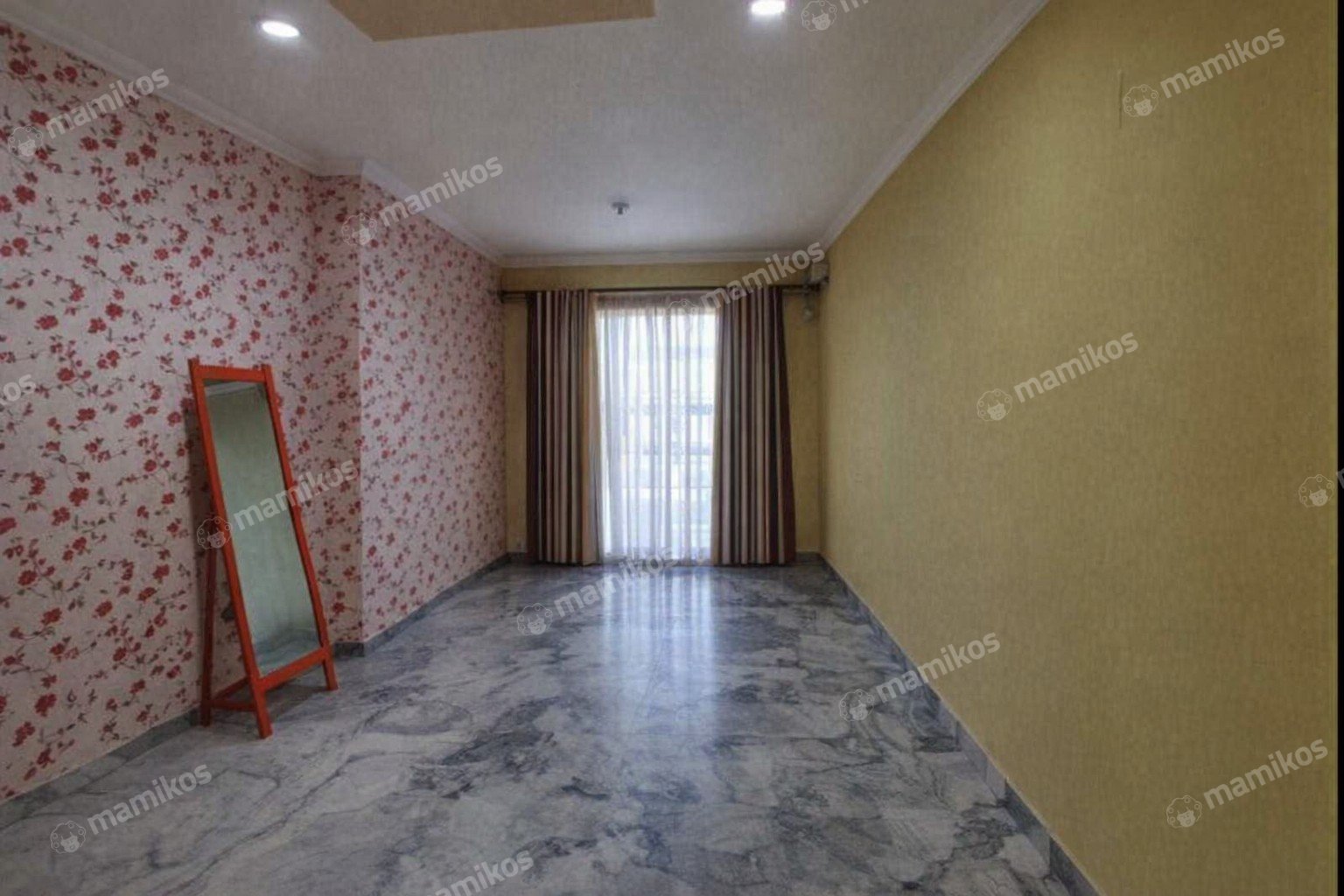 Rumah Sertifikat SHM 7 Kamar Tidur 6 Kamar Mandi Sunter Jakarta Utara - Photo 3