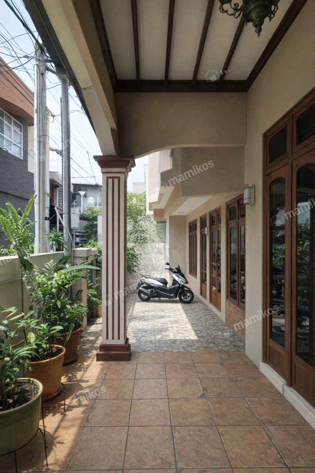 Rumah Sertifikat SHM 3 Kamar Tidur 2 Kamar Mandi Tanjung Duren Jakarta Barat - Photo 3