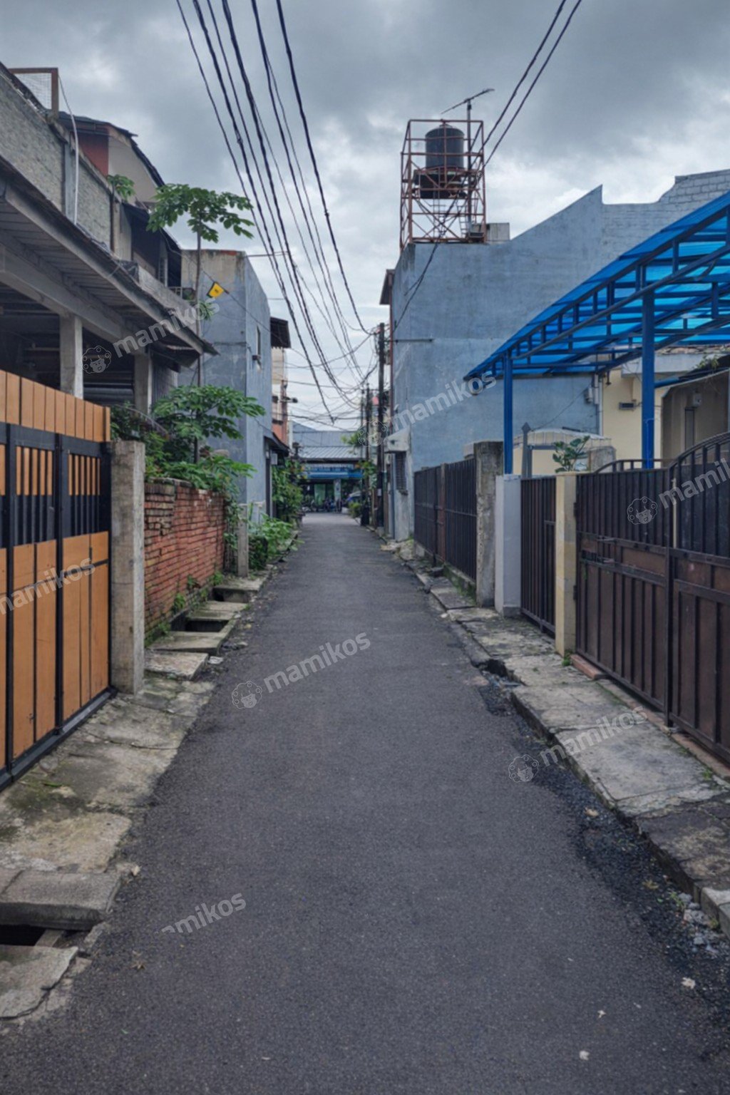 Rumah Sertifikat SHM 3 Kamar Tidur 2 Kamar Mandi Tanjung Duren Jakarta Barat - Photo 5