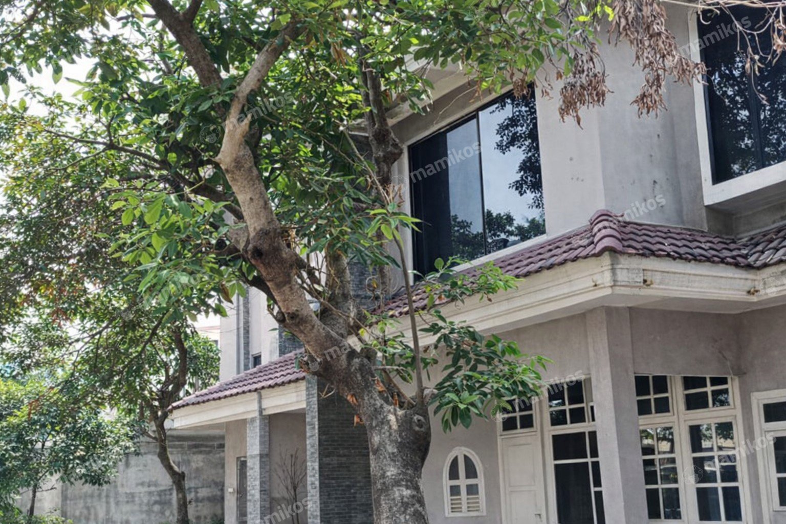 Rumah Sertifikat HGB 5 Kamar Tidur 4 Kamar Mandi Mampang Prapatan Jakarta Selatan