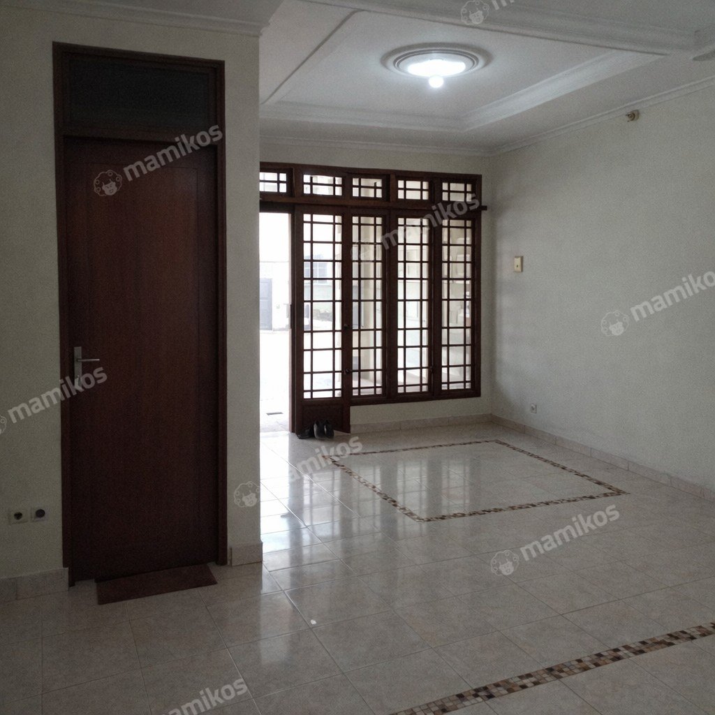 Rumah Sertifikat SHM 4 Kamar Tidur 3 Kamar Mandi Pondok Kelapa Jakarta Timur - Photo 2
