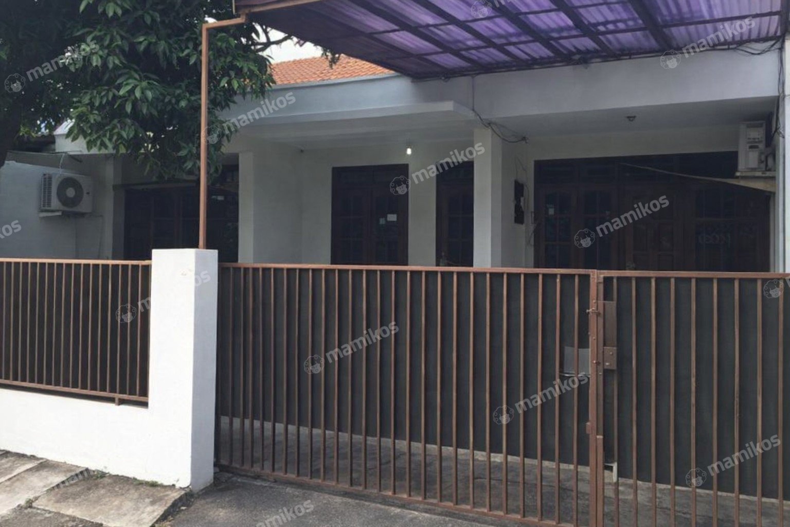 Rumah Sertifikat SHM 4 Kamar Tidur 2 Kamar Mandi Bintaro Jakarta Selatan