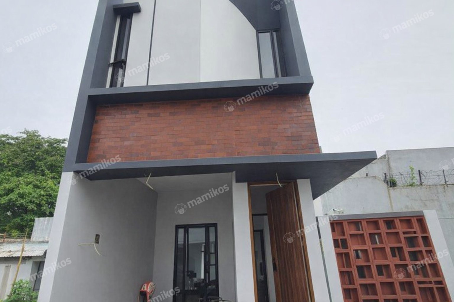 Rumah Sertifikat SHM 3 Kamar Tidur 3 Kamar Mandi Cilandak Jakarta Selatan