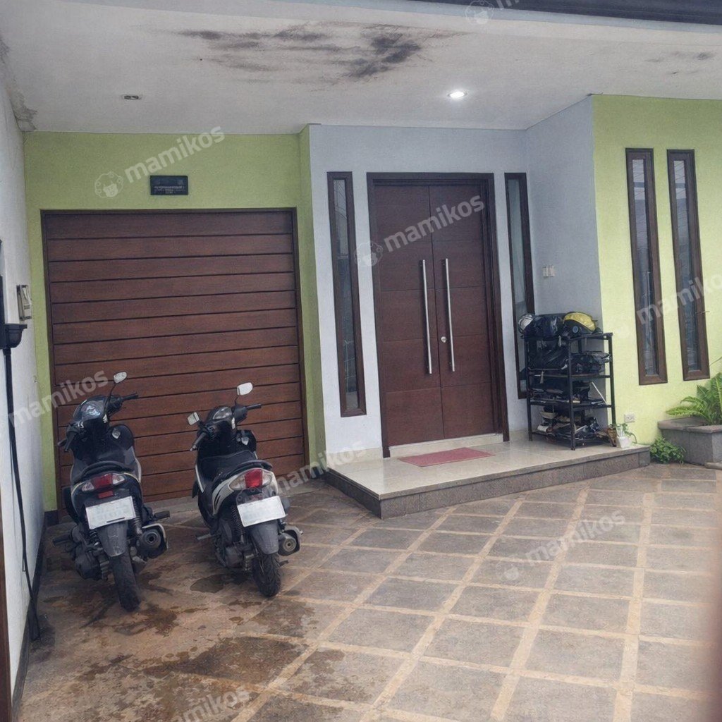 Rumah Sertifikat SHM 4 Kamar Tidur 4 Kamar Mandi Kembangan Jakarta Barat - Photo 2