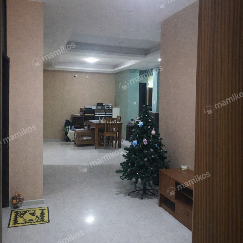 Rumah Sertifikat SHM 4 Kamar Tidur 4 Kamar Mandi Kembangan Jakarta Barat - Photo 4