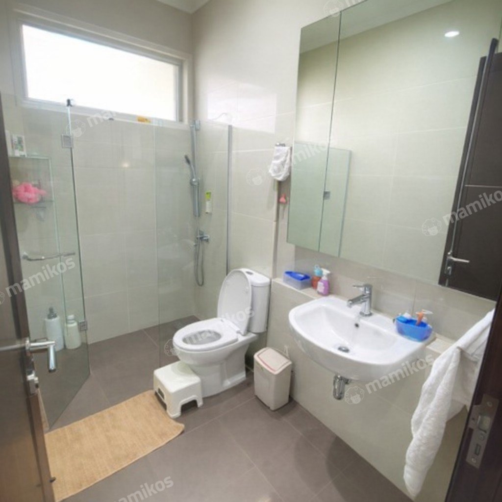 Rumah 5 Kamar Tidur 4 Kamar Mandi 1 Lantai Jakarta Garden City Jakarta Timur - Photo 3