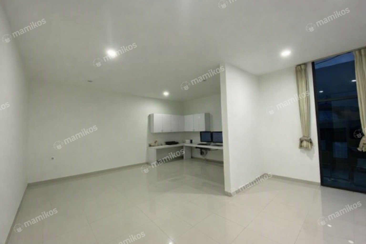 Rumah Sertifikat SHM 4 Kamar Tidur 3 Kamar Mandi Kelapa Gading Jakarta Utara - Photo 2