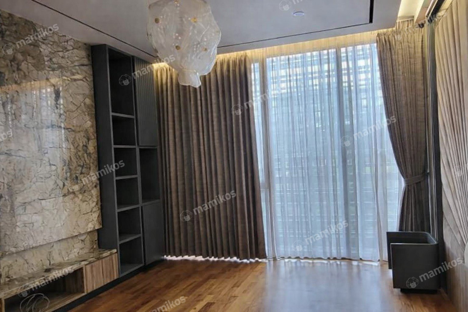 Rumah 4 Kamar Tidur 8 Kamar Mandi 4 Lantai Pantai Indah Kapuk Jakarta Utara