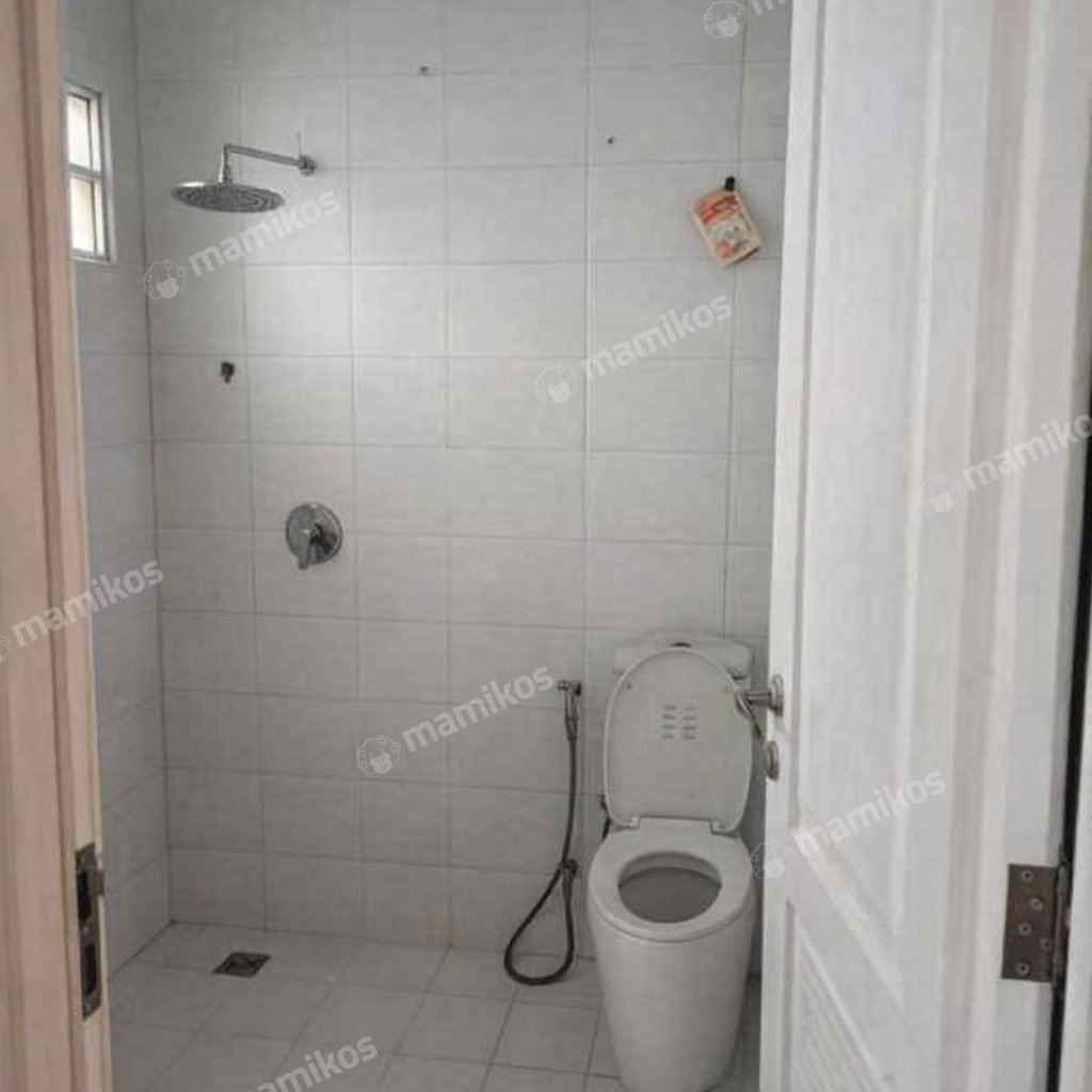 Rumah Sertifikat SHM 3 Kamar Tidur 3 Kamar Mandi Cengkareng Jakarta Barat - Photo 5