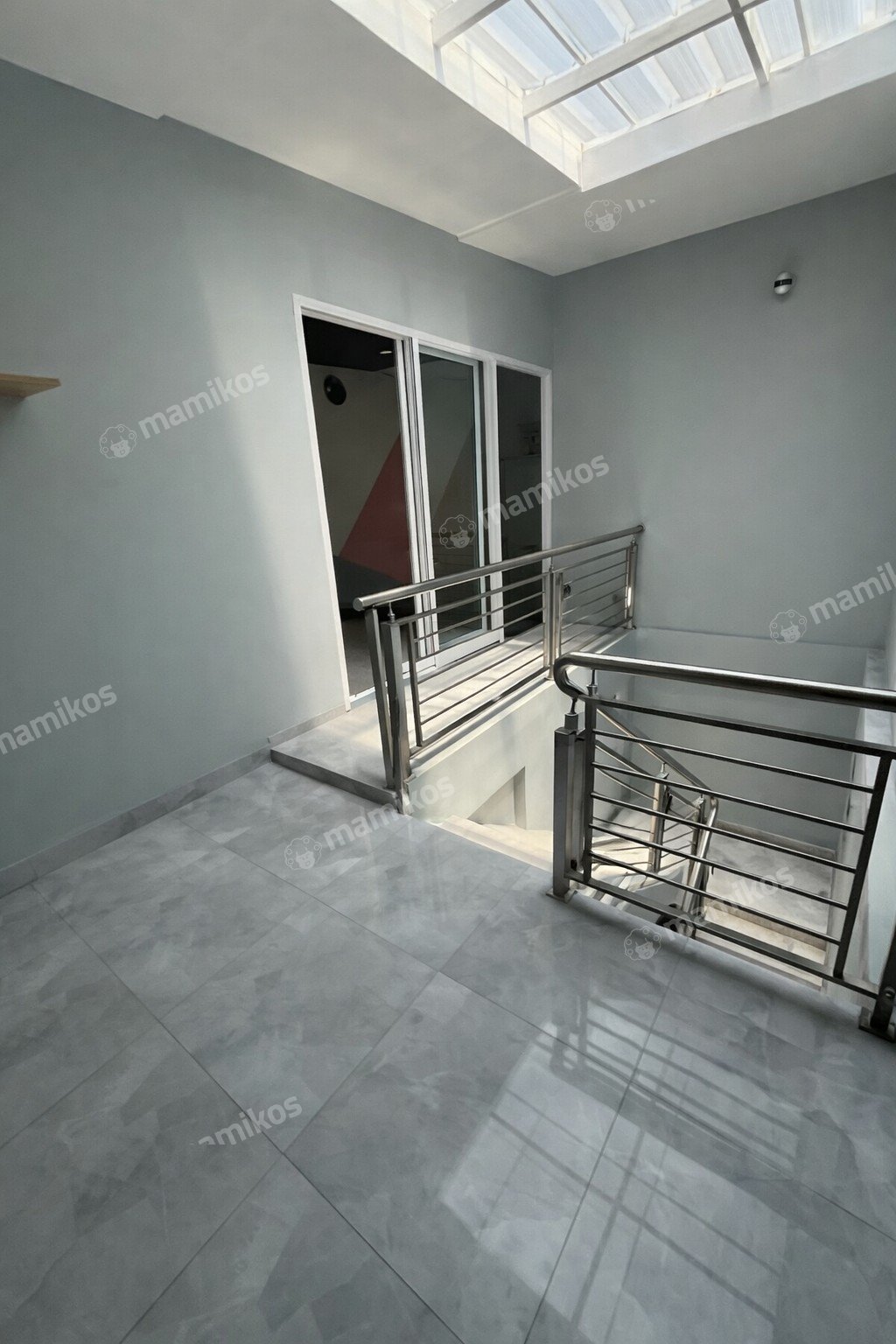 Rumah Sertifikat SHM 4 Kamar Tidur 3 Kamar Mandi Kelapa Gading Jakarta Utara - Photo 2