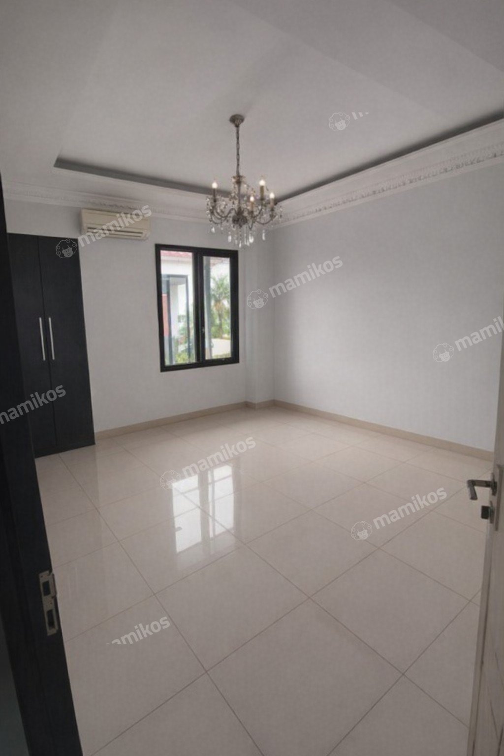 Rumah Sertifikat SHM 5 Kamar Tidur 3 Kamar Mandi Jatinegara Jakarta Timur - Photo 3