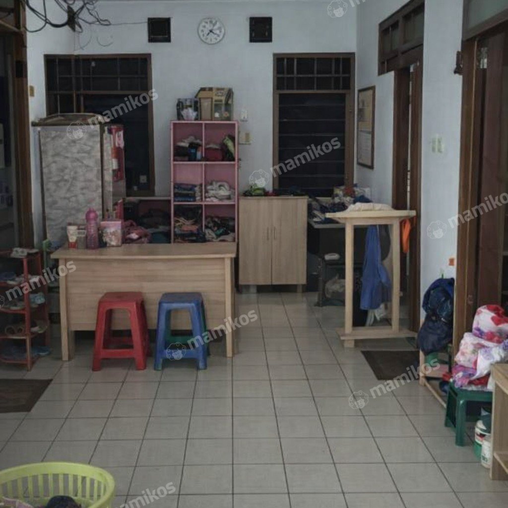 Rumah Sertifikat SHM 19 Kamar Tidur 5 Kamar Mandi Grogol Jakarta Barat - Photo 4