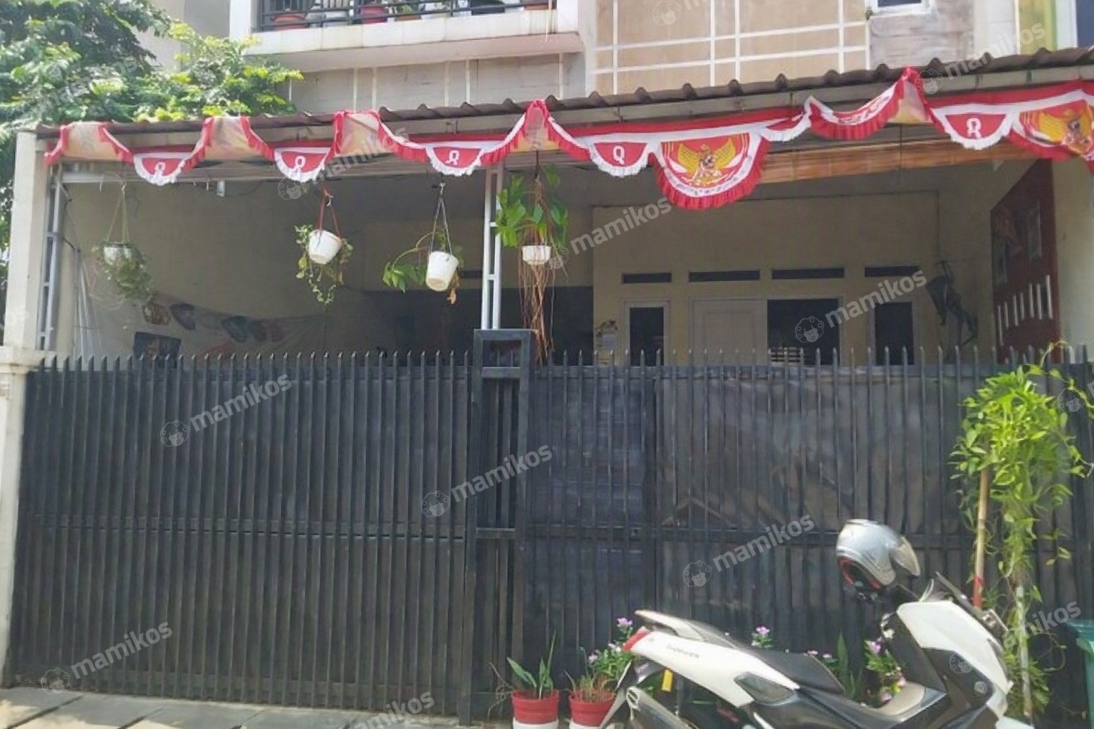 Rumah Sertifikat SHM 4 Kamar Tidur 3 Kamar Mandi Rawa Badak Jakarta Utara