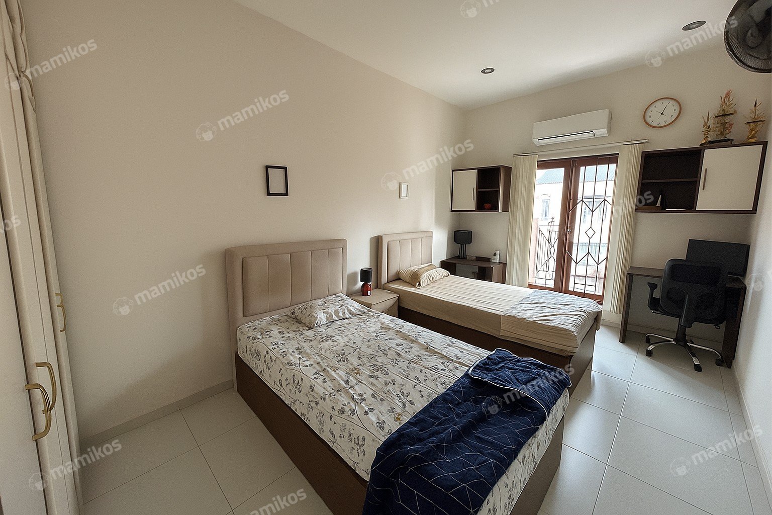 Rumah Sertifikat SHM 3 Kamar Tidur 3 Kamar Mandi Sunter Jakarta Utara - Photo 5