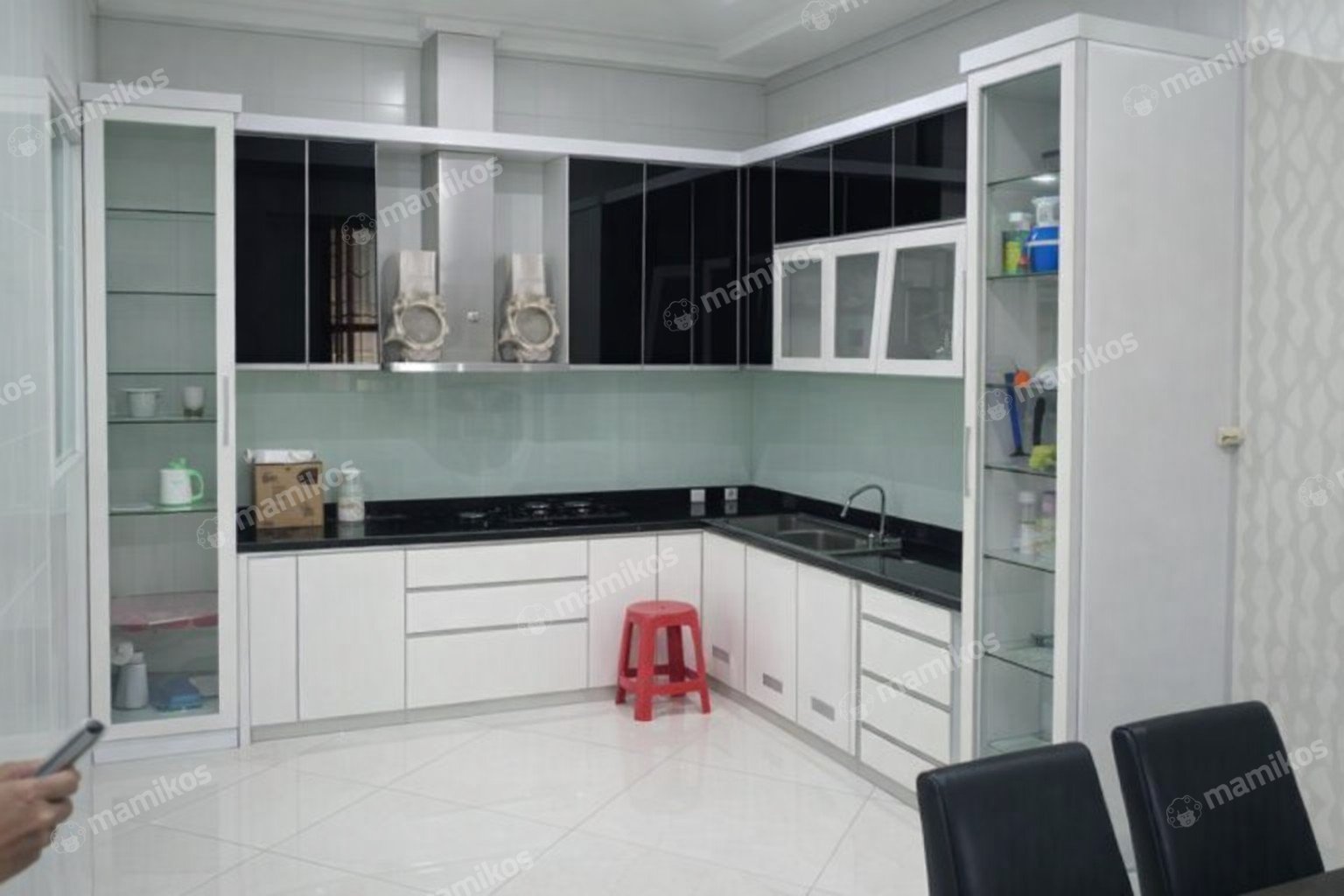 Rumah Sertifikat HGB 5 Kamar Tidur 4 Kamar Mandi Kalideres Jakarta Barat