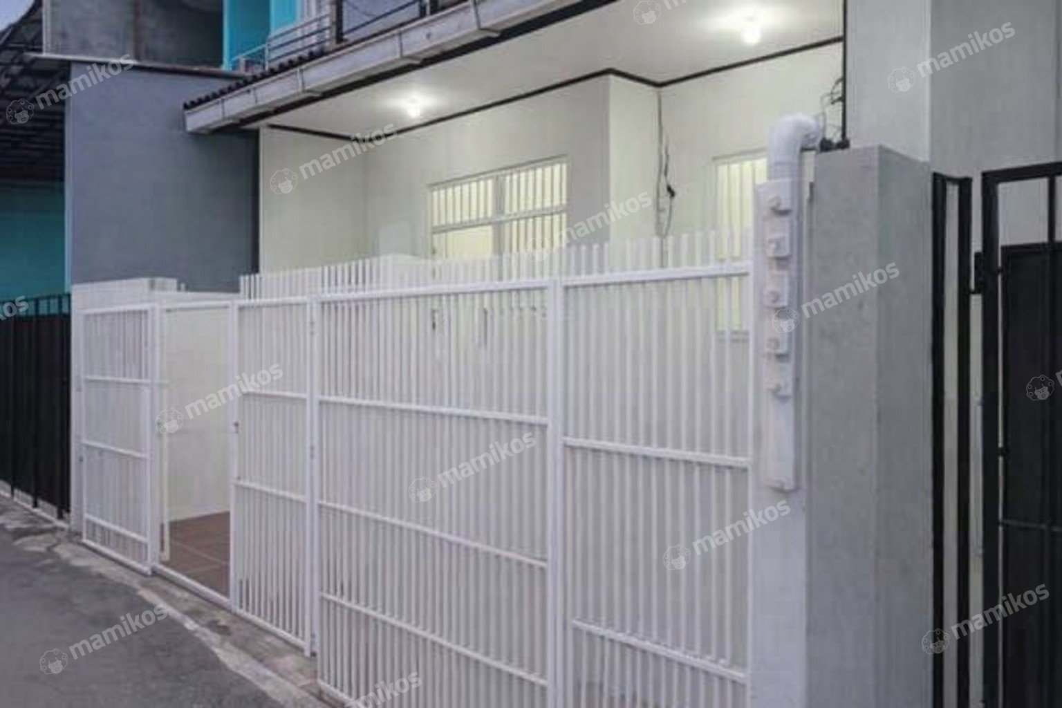 Rumah Sertifikat SHM 3 Kamar Tidur 1 Kamar Mandi Pondok Kelapa Jakarta Timur - Photo 3