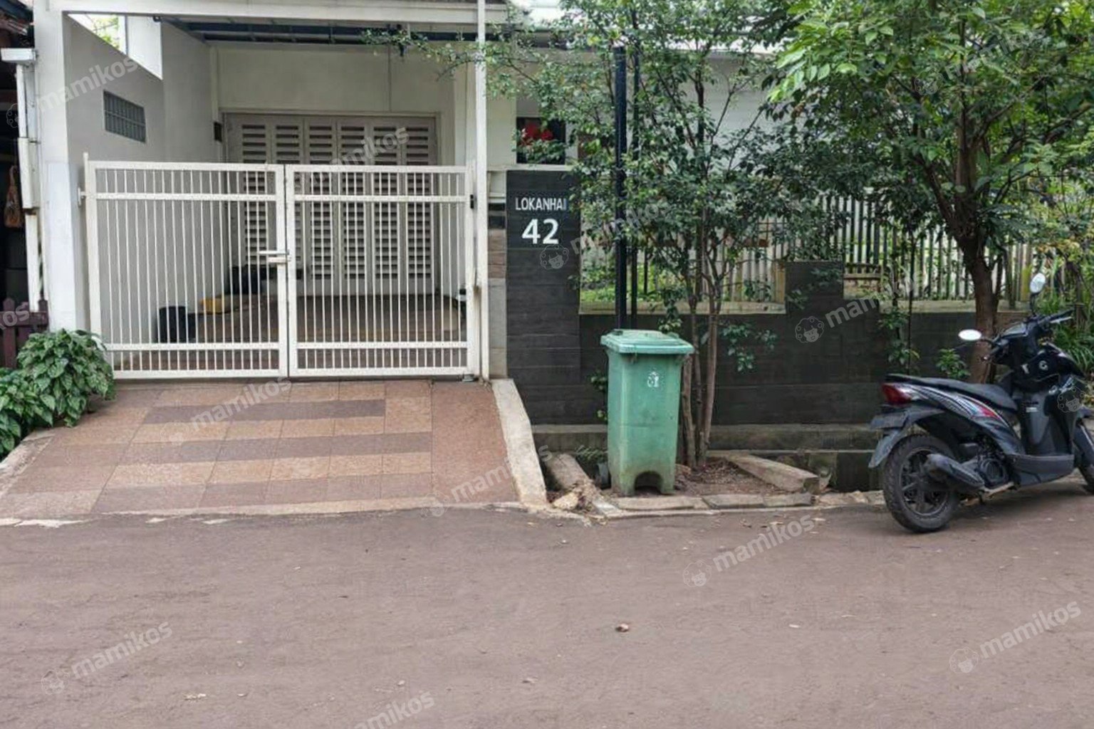 Rumah Sertifikat SHM 5 Kamar Tidur 5 Kamar Mandi Kalibata Jakarta Selatan