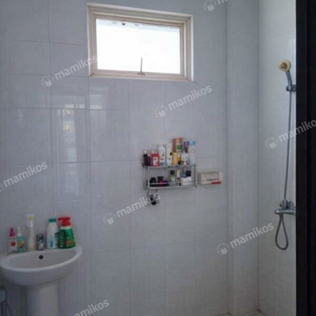 Rumah Sertifikat SHM 3 Kamar Tidur 3 Kamar Mandi Cakung Jakarta Timur - Photo 3