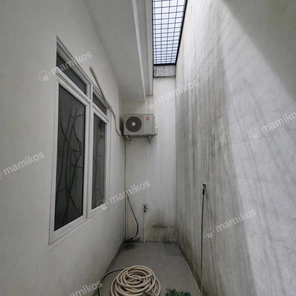 Rumah Sertifikat SHM 2 Kamar Tidur 1 Kamar Mandi Kota Wisata Jakarta Timur - Photo 3