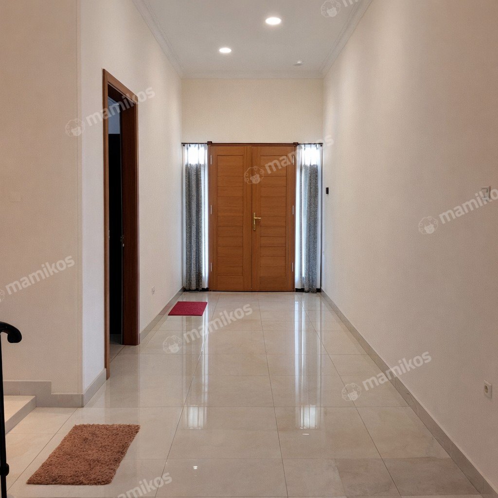 Rumah Sertifikat SHM 4 Kamar Tidur 4 Kamar Mandi Cibubur Jakarta Timur - Photo 4