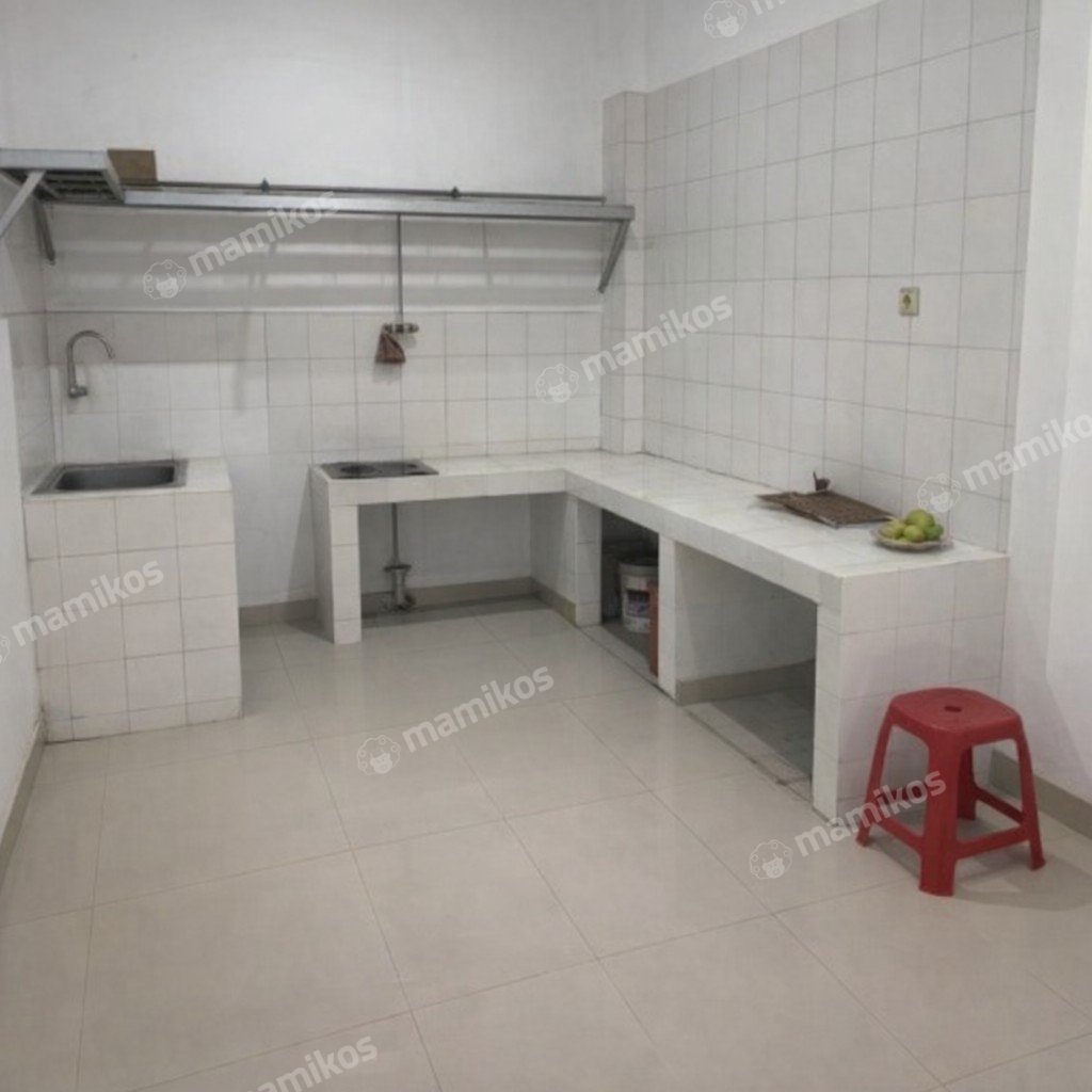 Rumah Sertifikat SHM 3 Kamar Tidur 2 Kamar Mandi Taman Kota Jakarta Barat - Photo 4
