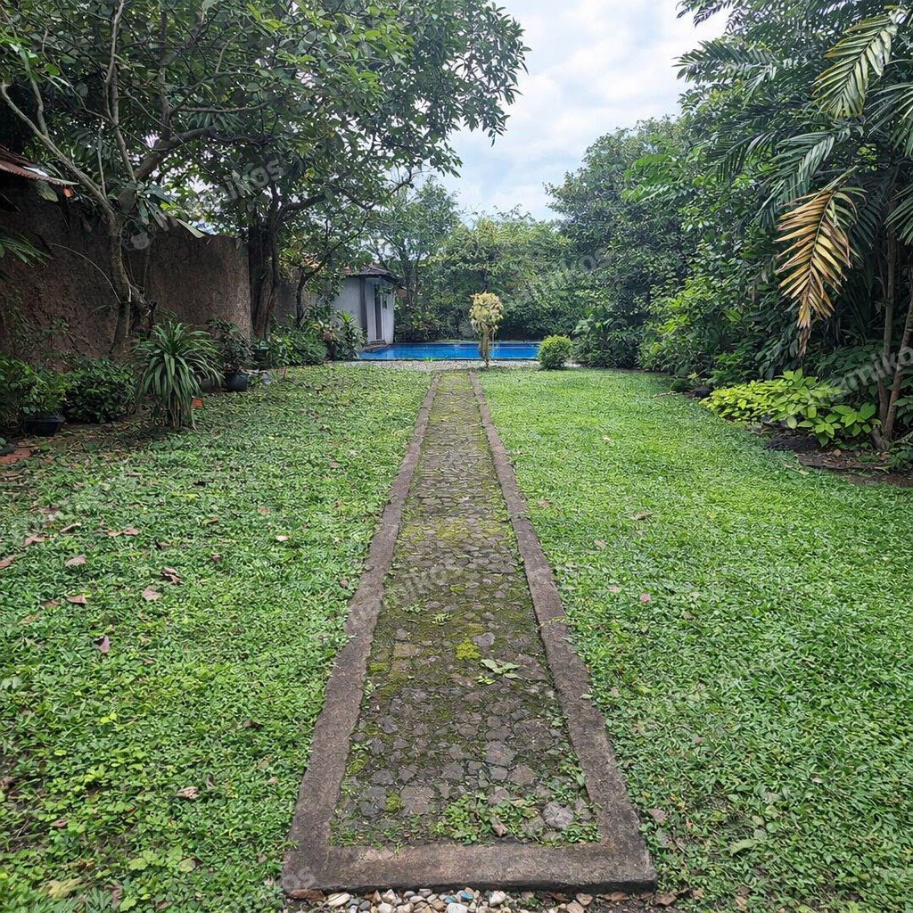 Rumah Sertifikat SHM 5 Kamar Tidur 4 Kamar Mandi Kemang Jakarta Selatan - Photo 5