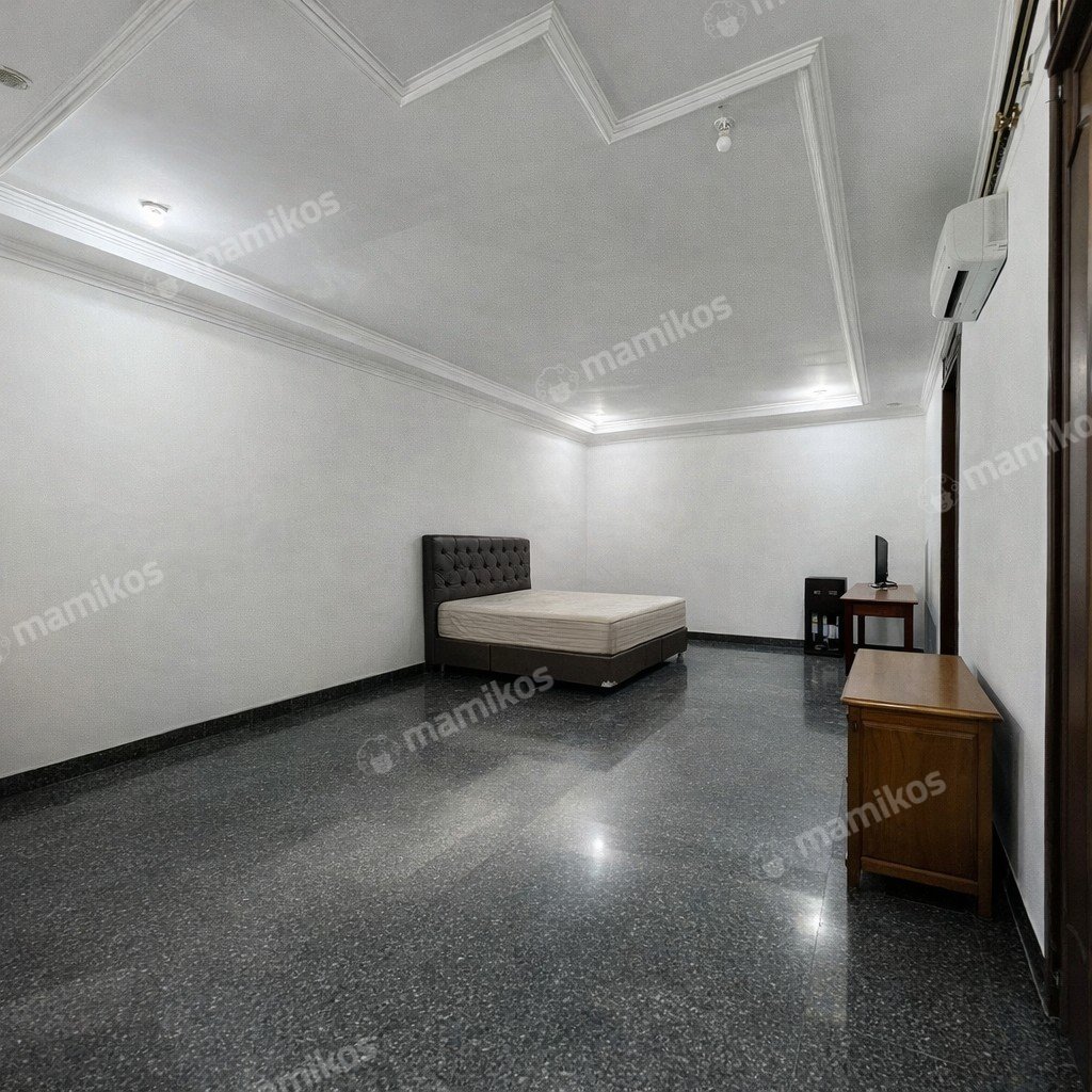 Rumah Sertifikat SHM 6 Kamar Tidur 4 Kamar Mandi Kayu Putih Jakarta Timur - Photo 5