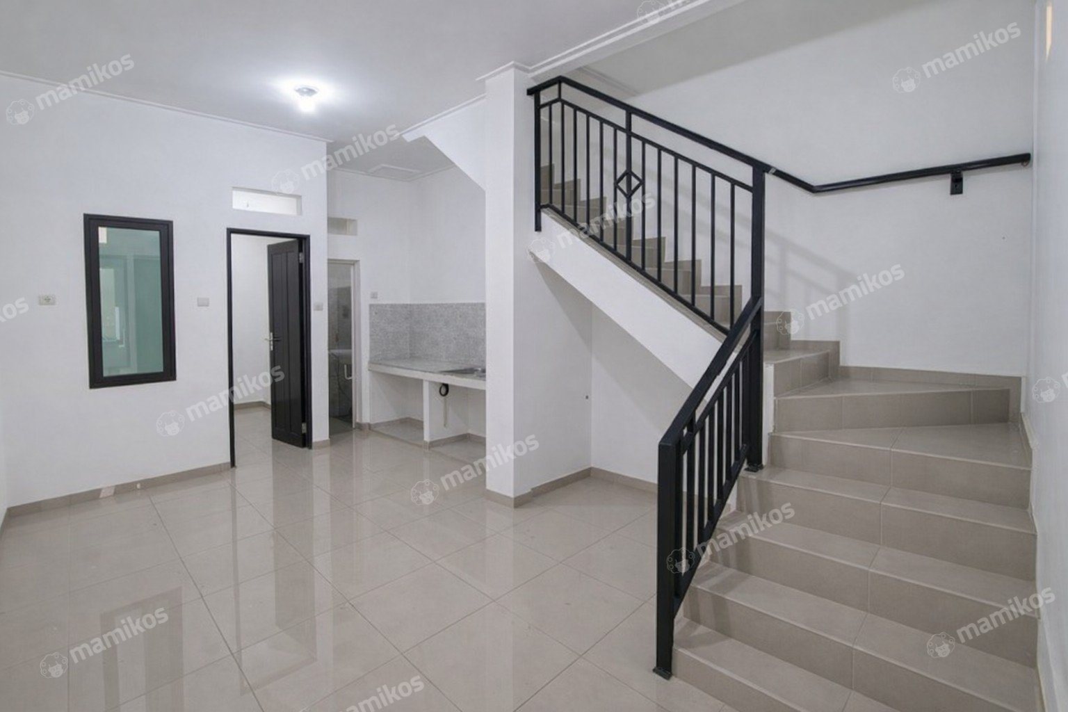 Rumah 4KT 3KM Tanjung Duren Selatan Jakarta Barat