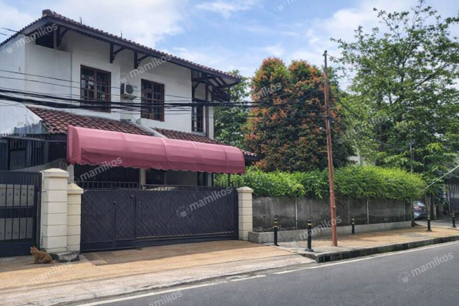 Rumah Sertifikat SHM 7 Kamar Tidur 4 Kamar Mandi Pulomas Jakarta Timur