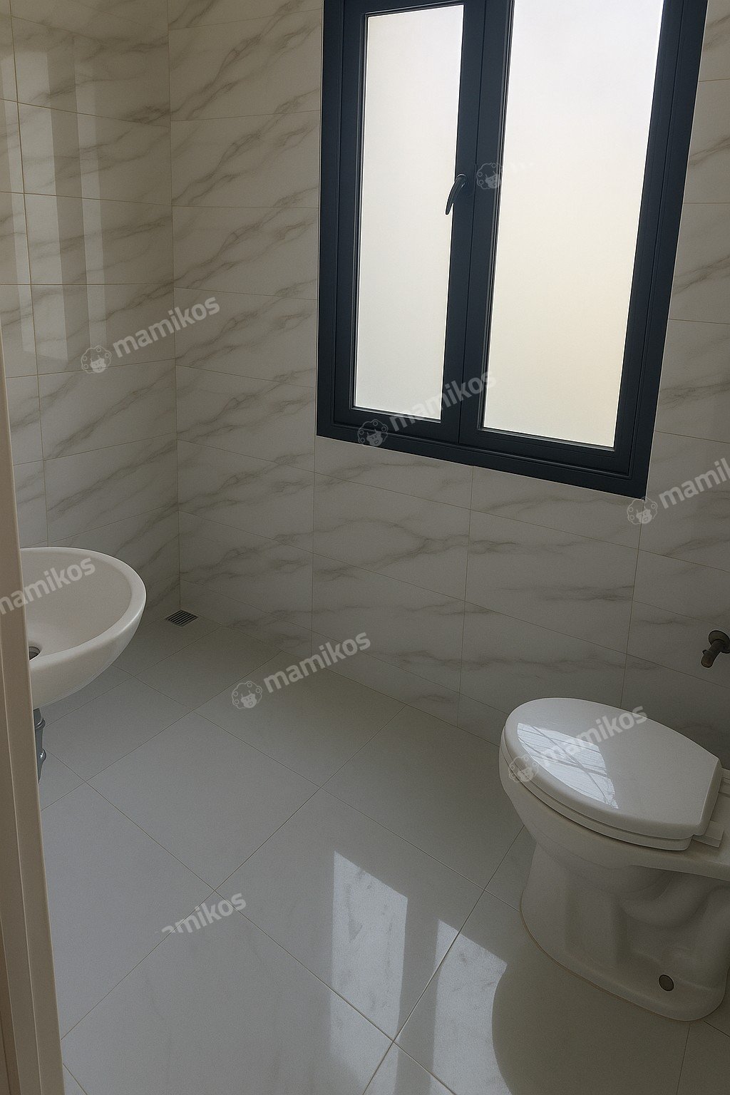 Rumah Sertifikat SHM 3 Kamar Tidur 1 Kamar Mandi Kota Wisata Jakarta Timur - Photo 3