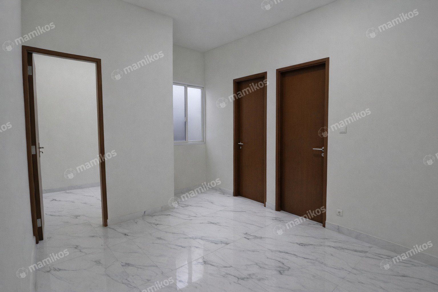 Rumah Sertifikat SHM 4 Kamar Tidur 4 Kamar Mandi Ciganjur Jakarta Selatan - Photo 4