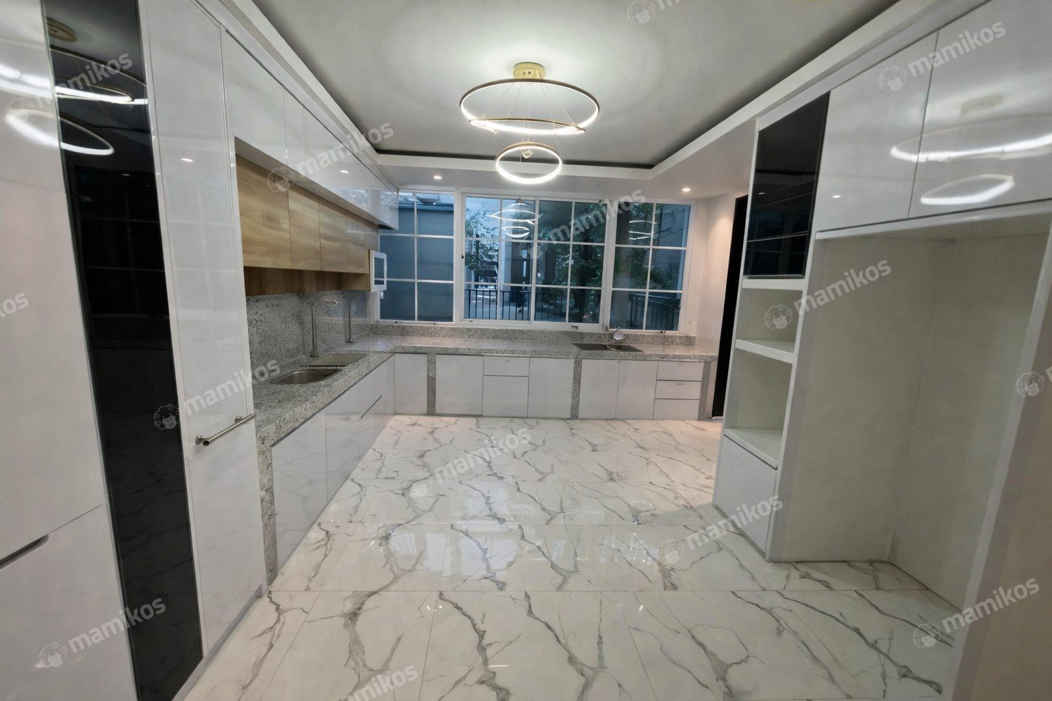 Rumah Sertifikat SHM 5 Kamar Tidur 5 Kamar Mandi Kelapa Gading Jakarta Utara - Photo 2