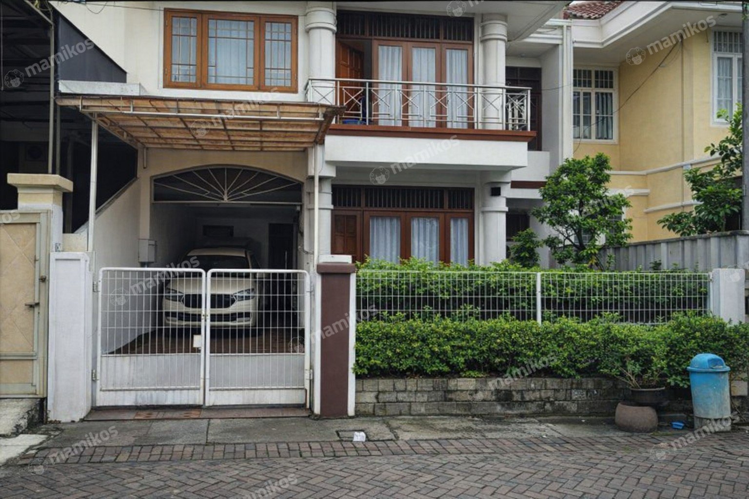 Rumah Sertifikat SHM 4 Kamar Tidur 3 Kamar Mandi Meruya Jakarta Barat