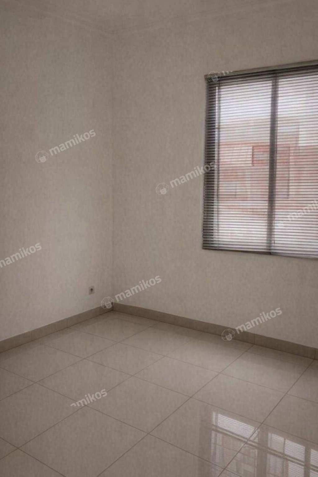 Rumah Sertifikat SHM 3 Kamar Tidur 2 Kamar Mandi Jakarta Garden City Jakarta Timur - Photo 4