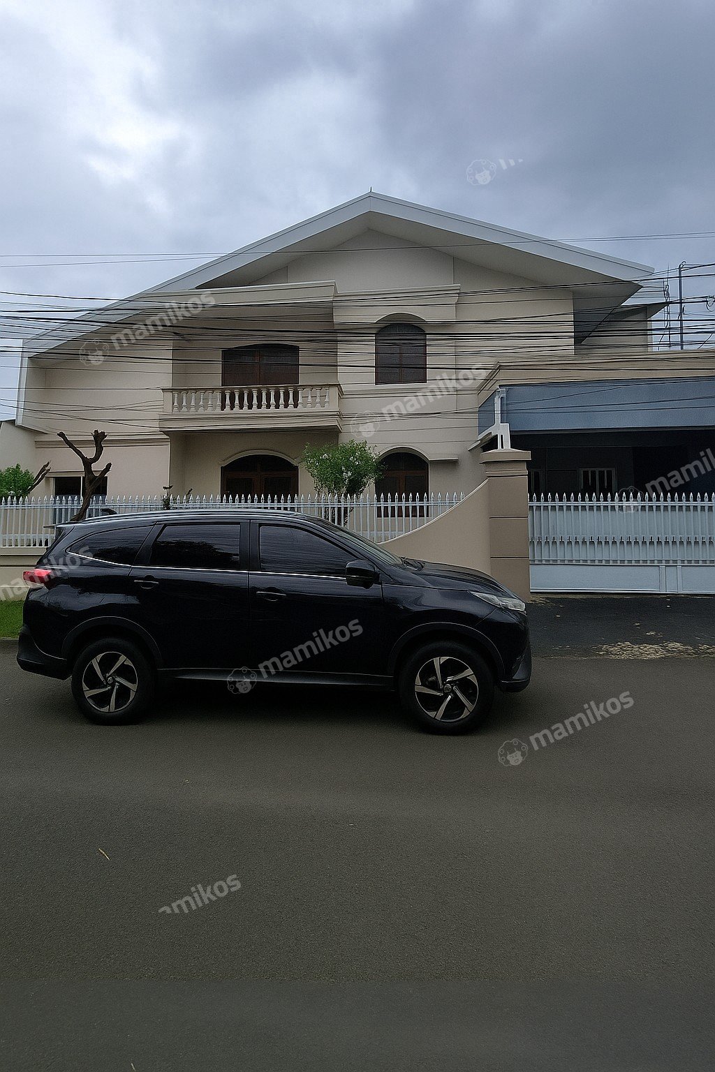 Rumah Sertifikat SHM 7 Kamar Tidur 4 Kamar Mandi Rawamangun Jakarta Timur - Photo 2